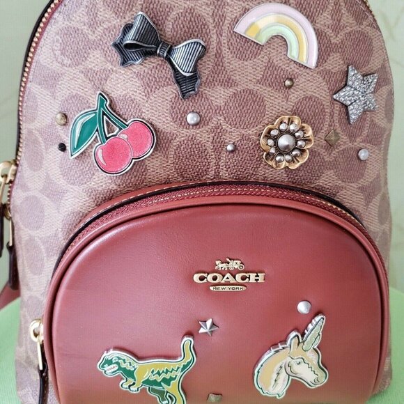 COACH CARRIE BACKPACK 23 W/SOUVENIR 7 PIN CUSTOMIZATION:NWT 1029 1-OF-A-KIND - Picture 2 of 13